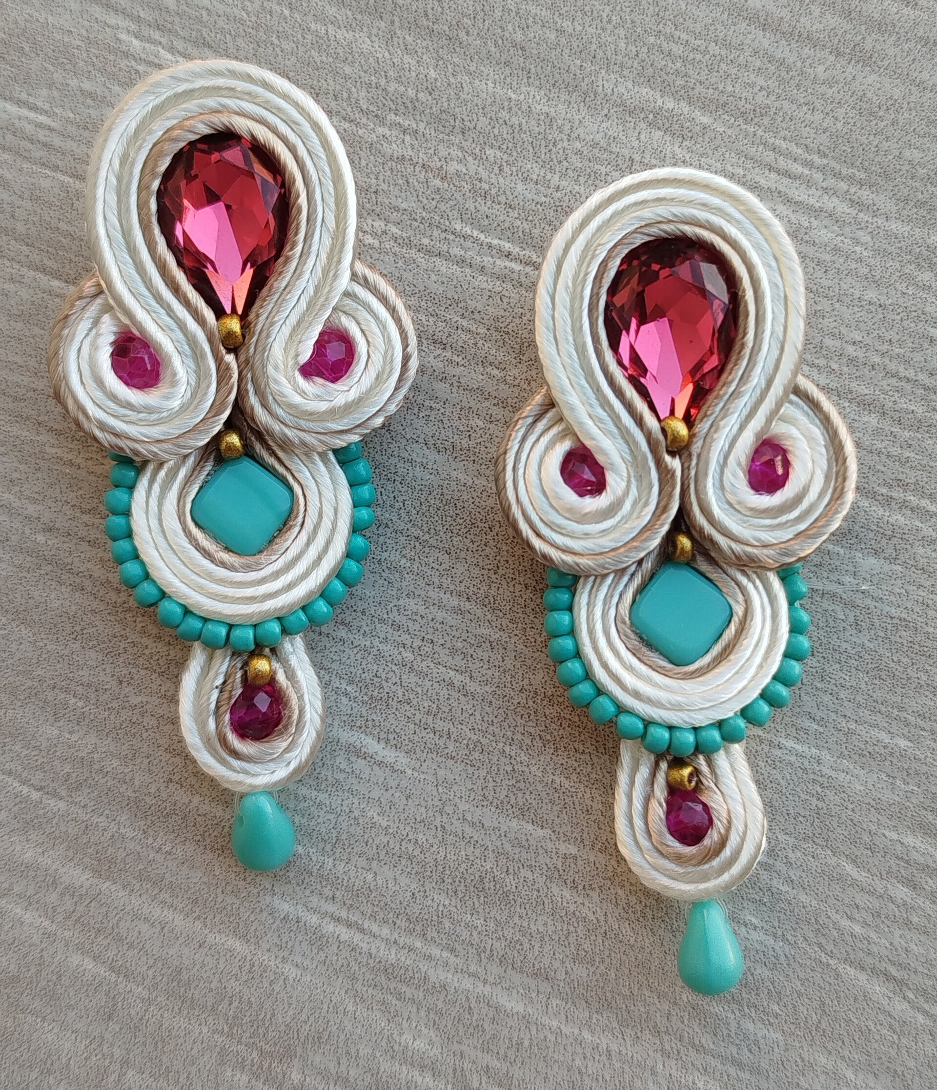 PENDIENTES SOUTACHE EVA - 3